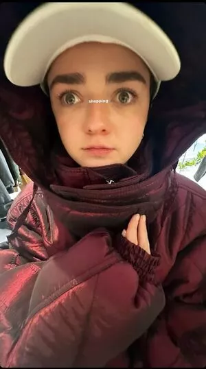Maisie Williams Onlyfans Leaked Nude Image #NNqrT6Acll