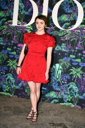 Maisie Williams Onlyfans Leaked Nude Image #ZpVQQ6hcZb