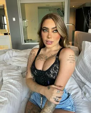 Mc Mirella OnlyFans Leak XWVISroGVj