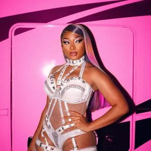 Megan Thee Stallion Onlyfans Leaked Nude Image #LxdXu3byEs