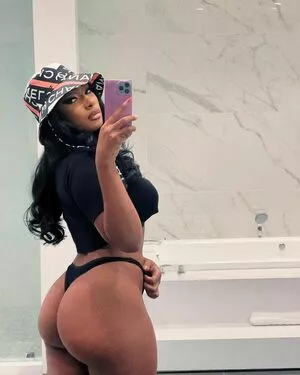 Megan Thee Stallion Onlyfans Leaked Nude Image #SnhLwY86xf