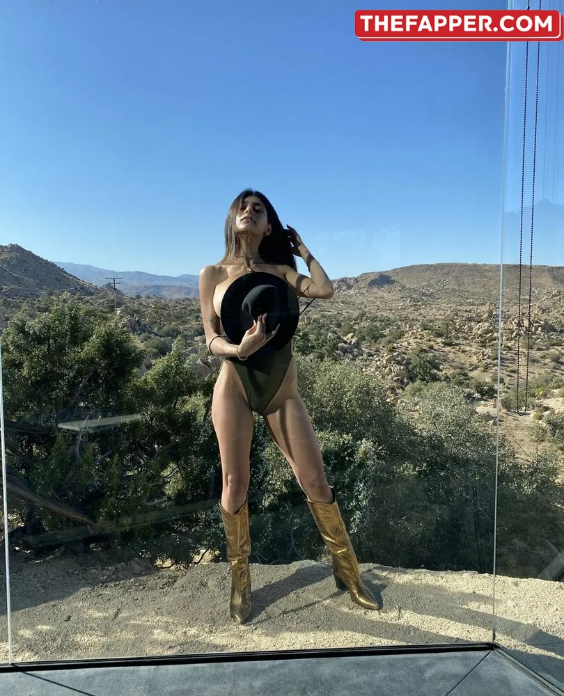 Mia Khalifa  Onlyfans Leaked Nude Image #8nZKF81Ojv