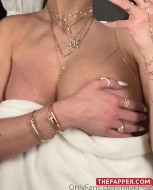 Mia Khalifa Onlyfans Leaked Nude Image #ZPfkfs6zhv