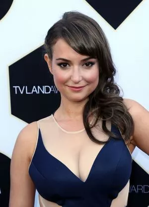 Milana Vayntrub Onlyfans Leaked Nude Image #7vn3Yq50Bd