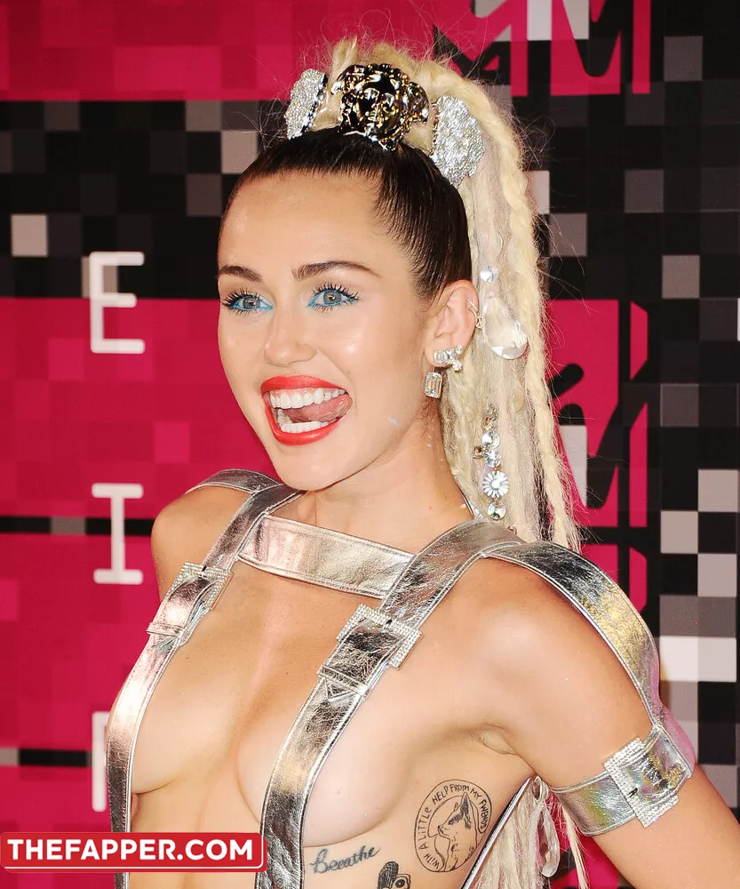 Miley Cyrus  Onlyfans Leaked Nude Image #3N5Wz3v2IU