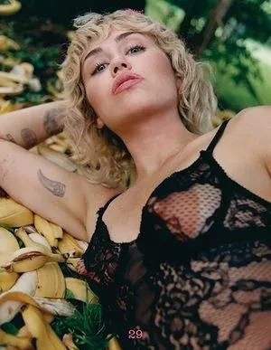 Miley Cyrus Onlyfans Leaked Nude Image #7pmHV48qEq