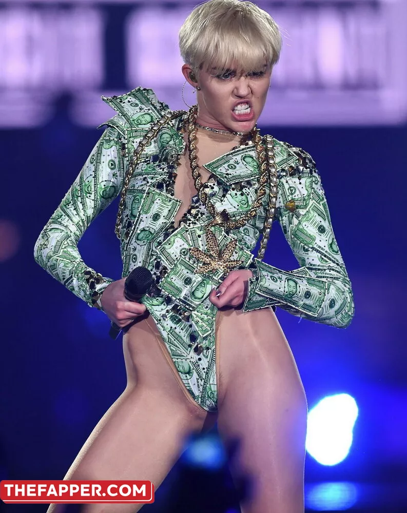 Miley Cyrus  Onlyfans Leaked Nude Image #7vb19S00OC