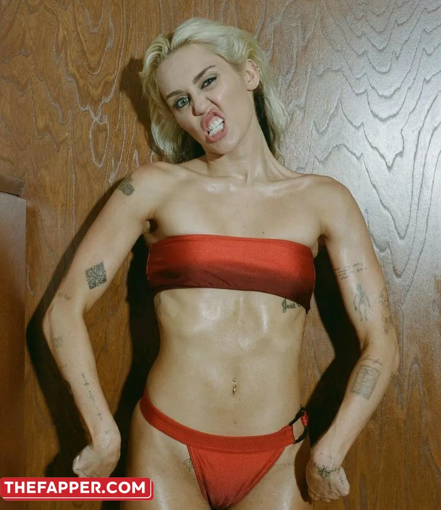 Miley Cyrus  Onlyfans Leaked Nude Image #9KGueqQWaX