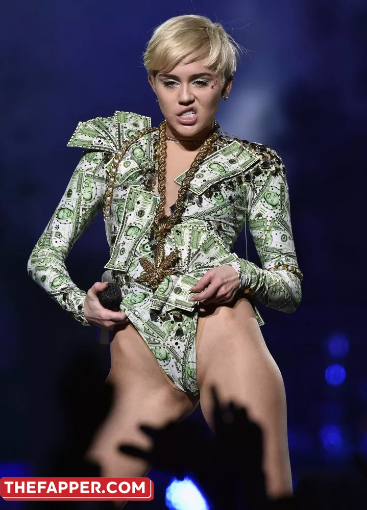 Miley Cyrus  Onlyfans Leaked Nude Image #S25qCKAP3g