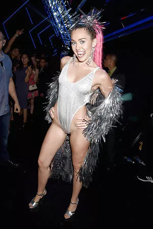 Miley Cyrus Onlyfans Leaked Nude Image #c3Jo2VTgjq