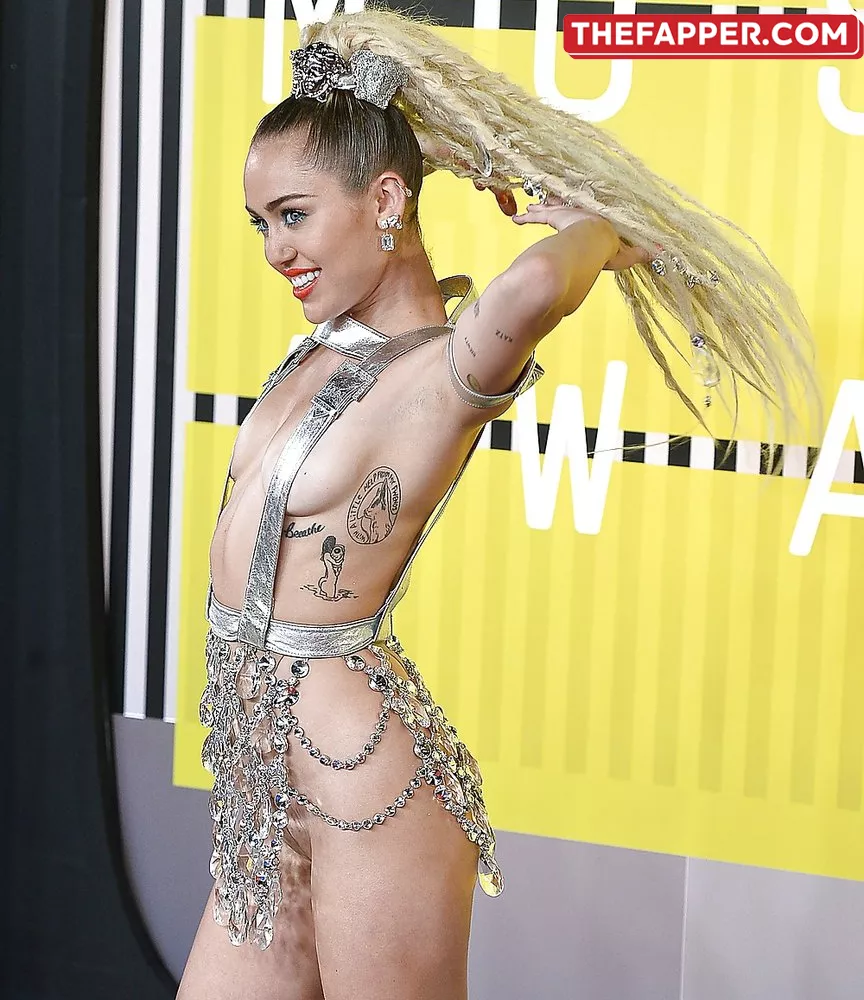 Miley Cyrus  Onlyfans Leaked Nude Image #c3gaYBmP7g