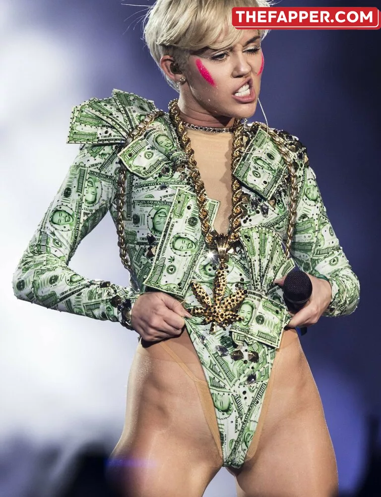 Miley Cyrus  Onlyfans Leaked Nude Image #caoOBQikfx