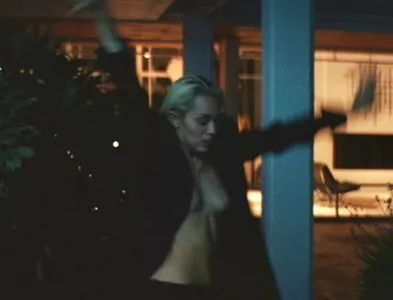 Miley Cyrus Onlyfans Leaked Nude Image #dkKcgStZAK