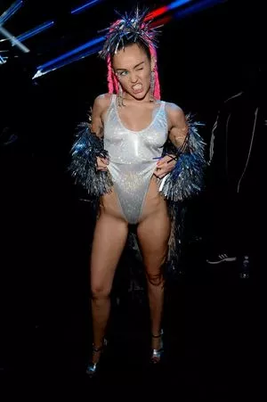 Miley Cyrus Onlyfans Leaked Nude Image #nwINe9wiZQ