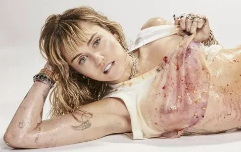 Miley Cyrus Onlyfans Leaked Nude Image #rv7pJmqBYh
