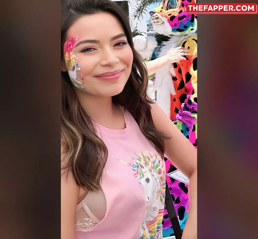 Miranda Cosgrove  Onlyfans Leaked Nude Image #8dRl3DsgrE