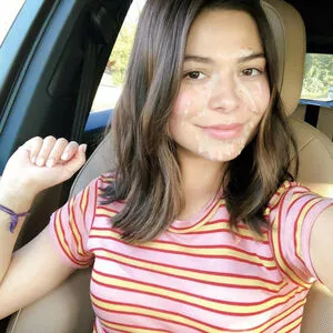 Miranda Cosgrove Onlyfans Leaked Nude Image #8ra9ZPxNnx