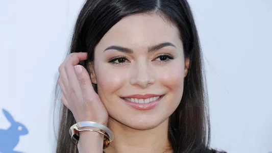Miranda Cosgrove Onlyfans Leaked Nude Image #P77YG8fNIW