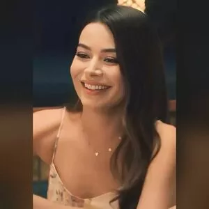 Miranda Cosgrove OnlyFans Leak aLAGH0eERb