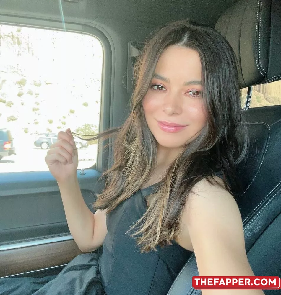 Miranda Cosgrove  Onlyfans Leaked Nude Image #hTVWva70XO