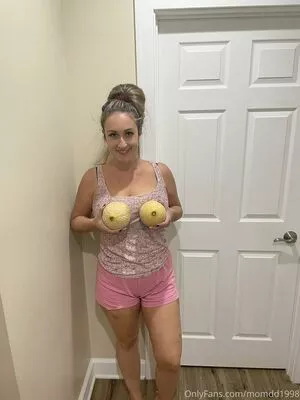 Momdd1998 Onlyfans Leaked Nude Image #3ZUvfE4oGU