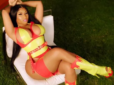 Nicki Minaj Onlyfans Leaked Nude Image #6weVWl88z6