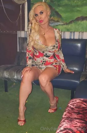 Nicole Coco Austin Onlyfans Leaked Nude Image #Uqn2u8MNrl