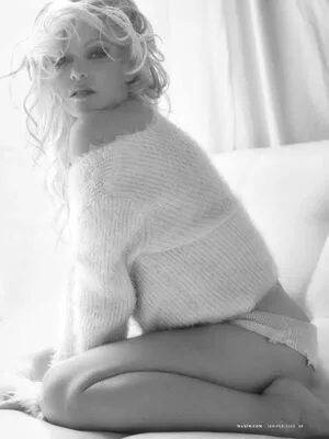 Pamela Anderson Onlyfans Leaked Nude Image #B1LKwxGKFh