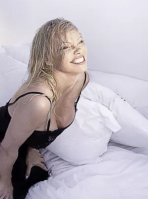 Pamela Anderson Onlyfans Leaked Nude Image #Hw3dGeeXg0