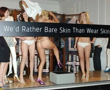 Pamela Anderson Onlyfans Leaked Nude Image #RbHYjrA4Vb