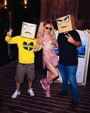 Paris Hilton Onlyfans Leaked Nude Image #DZMmXDgC2N