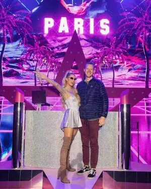 Paris Hilton Onlyfans Leaked Nude Image #H6is3pbnf1