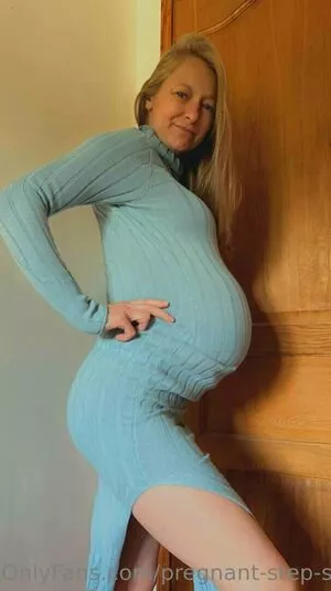 Pregnant Step Sister Onlyfans Leaked Nude Image #RC32vGNB41