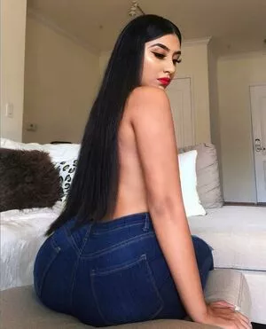 Princess Jasmin OnlyFans Leak bQIFAt3NH6