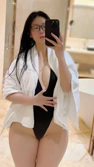 Qiaoniutt Onlyfans Leaked Nude Image #CCerrJwpxL