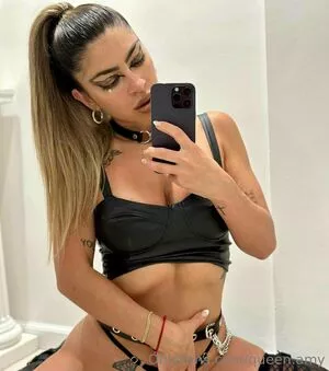 Queen.amy Onlyfans Leaked Nude Image #Ivv36chgaT