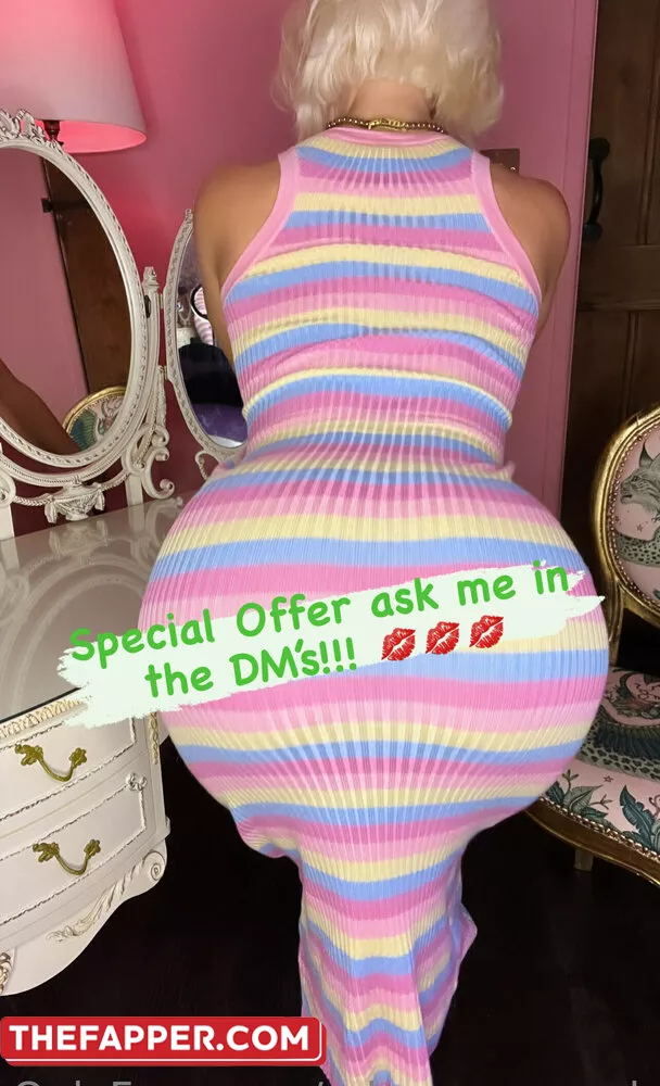 Rebeccamoreuk  Onlyfans Leaked Nude Image #9qvEdXLATU