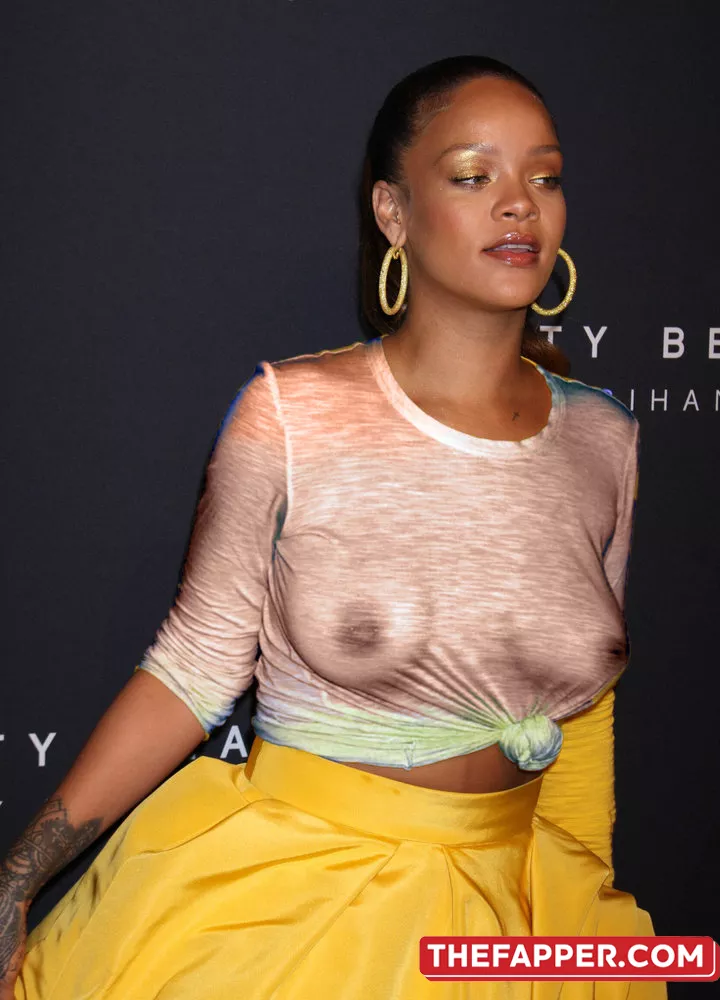 Rihanna  Onlyfans Leaked Nude Image #4aVXfleal7