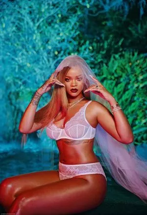 Rihanna Onlyfans Leaked Nude Image #AbUsBNLGhn