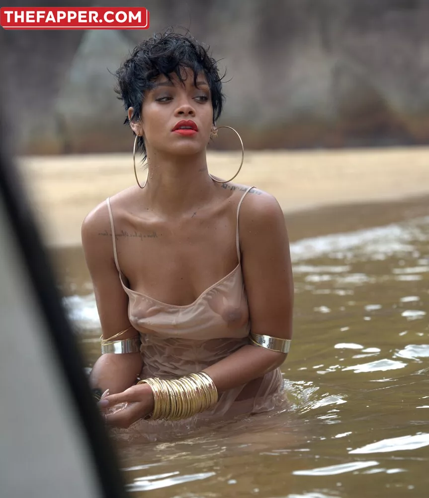 Rihanna  Onlyfans Leaked Nude Image #DIv3lBiOd8