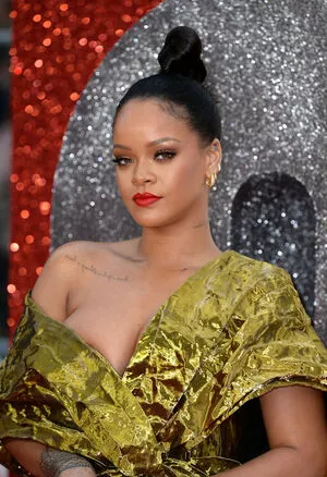 Rihanna Onlyfans Leaked Nude Image #Pa5PmmCw0H