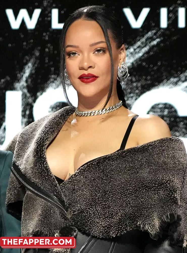 Rihanna  Onlyfans Leaked Nude Image #R7IRdyMUin