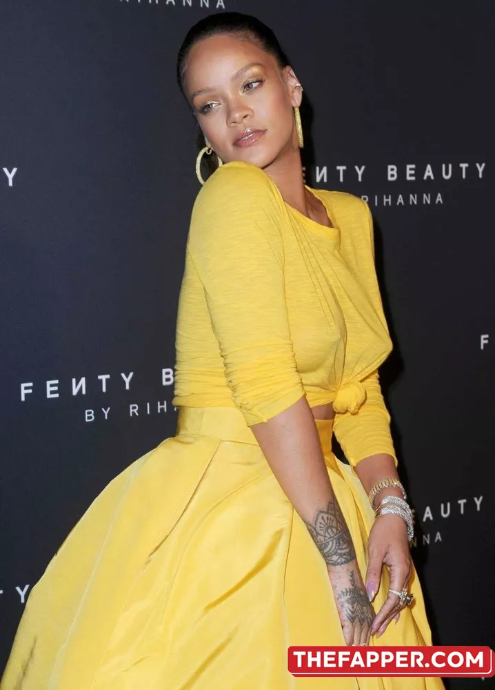 Rihanna  Onlyfans Leaked Nude Image #RgNuKGzq5C