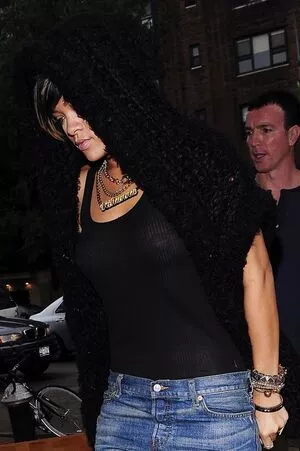 Rihanna Onlyfans Leaked Nude Image #UbojQGJIcV