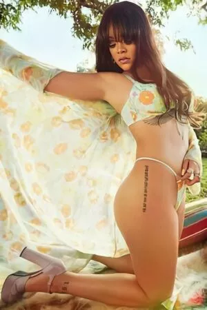 Rihanna Onlyfans Leaked Nude Image #UkEEQfH7Ls