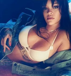 Rihanna Onlyfans Leaked Nude Image #ZJgXxF6lmV