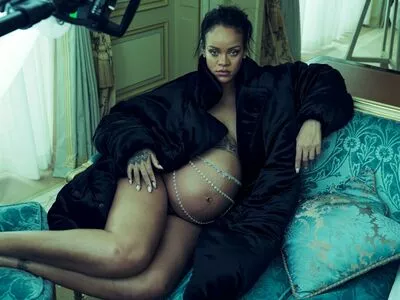 Rihanna Onlyfans Leaked Nude Image #gqrt5UFGV2