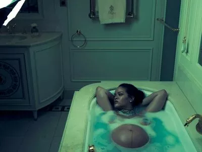 Rihanna Onlyfans Leaked Nude Image #m3nAbSCOPK