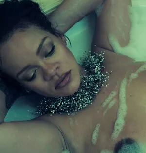 Rihanna Onlyfans Leaked Nude Image #vFlJyuitHH