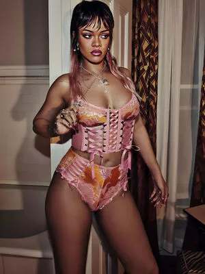 Rihanna Onlyfans Leaked Nude Image #vKc3iReoyC